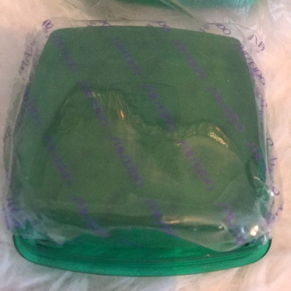 Shisedio Honey cake soap - Picture 3 of 4